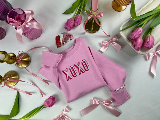 Girl's Two-Toned XOXO Valentine’s Day Bundle - Embroidered Sweater, Bracelet, and Hair Clips
